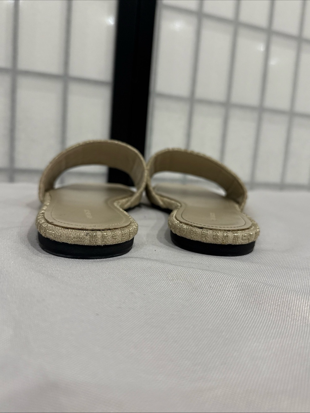 Givenchy 4G Monogram Slide Sandals Gold Metallic Flat Slides Women’s 37.5 - Picture 4 of 8